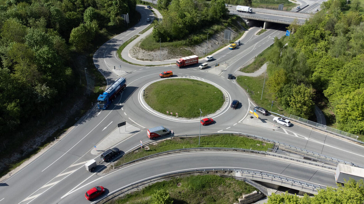 Turbokreisverkehr B20 Marktl Burghausen Headerbild