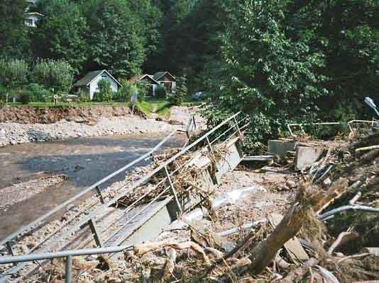 Projekt „Gewässer-Bahn-Straße-Natur“