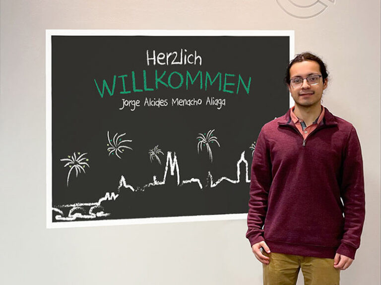 Jorge am ersten Tag im Büro Regensburg